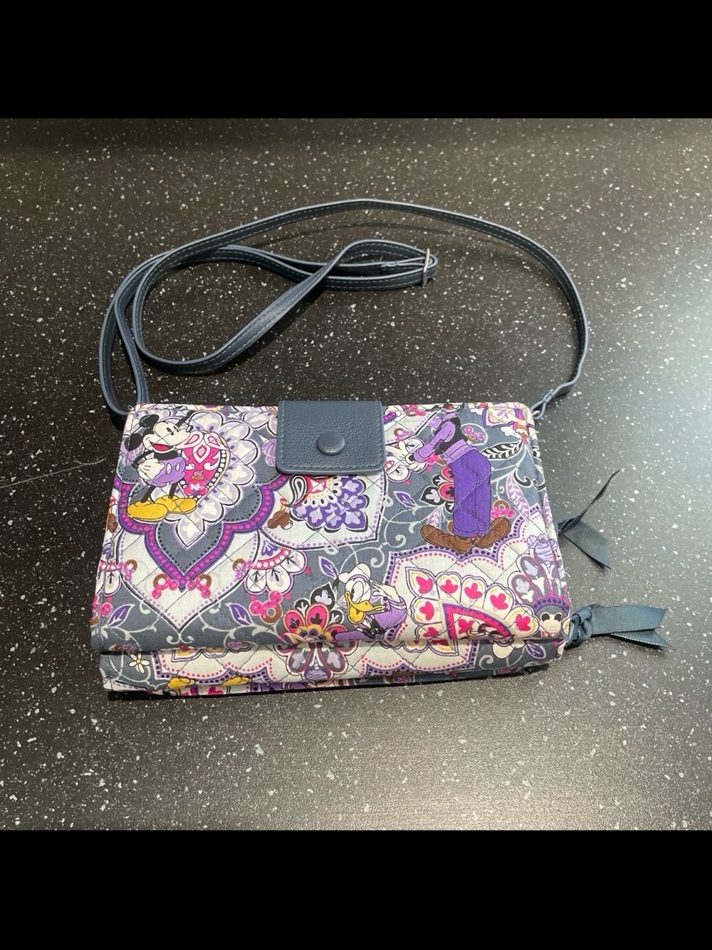 Vera Bradley, Disney NWOTRFID all in one Crossbody Mickey suite treats